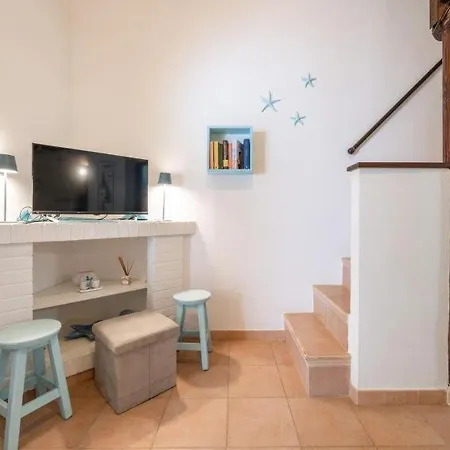 Un Nido Al Villaggio Mandorli Villasimius