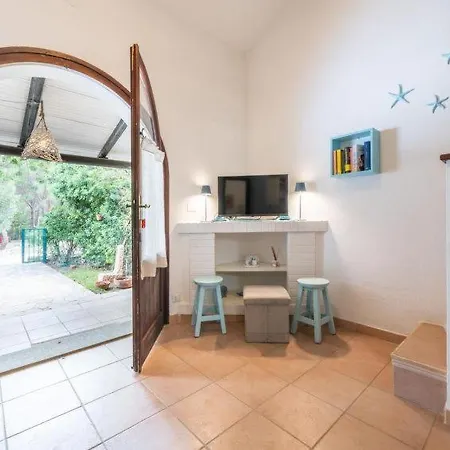 Un Nido Al Villaggio Mandorli Villasimius